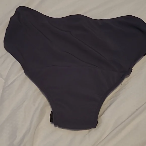 Ruby teen period panty - Picture 2 of 3